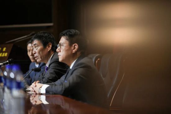 亚洲视频中文字幕在线